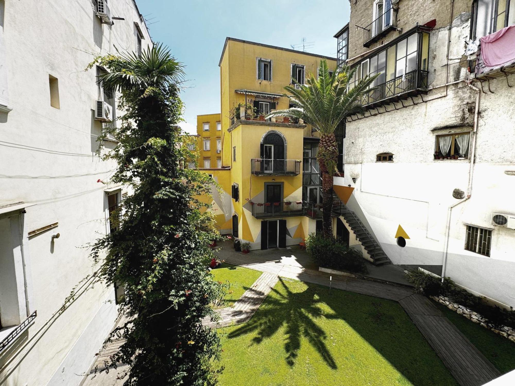 La Controra Hostel Naples Luaran gambar